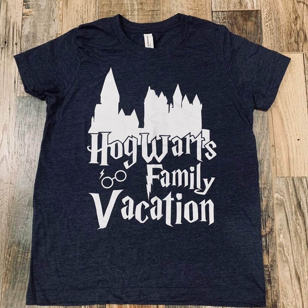 Kids vacation t-shirt M(10/12)